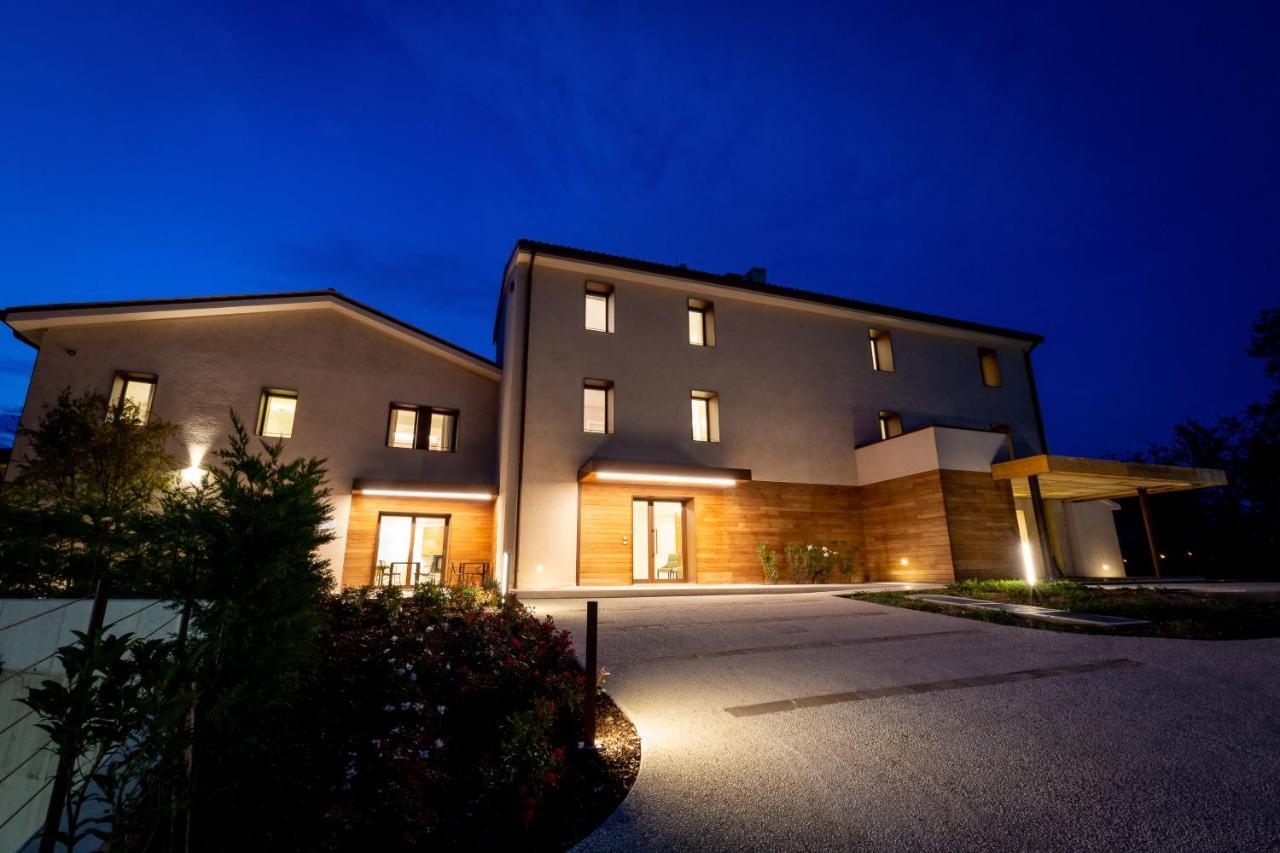 Relais Althea Azienda Agrituristica Vittorio Veneto Exterior foto